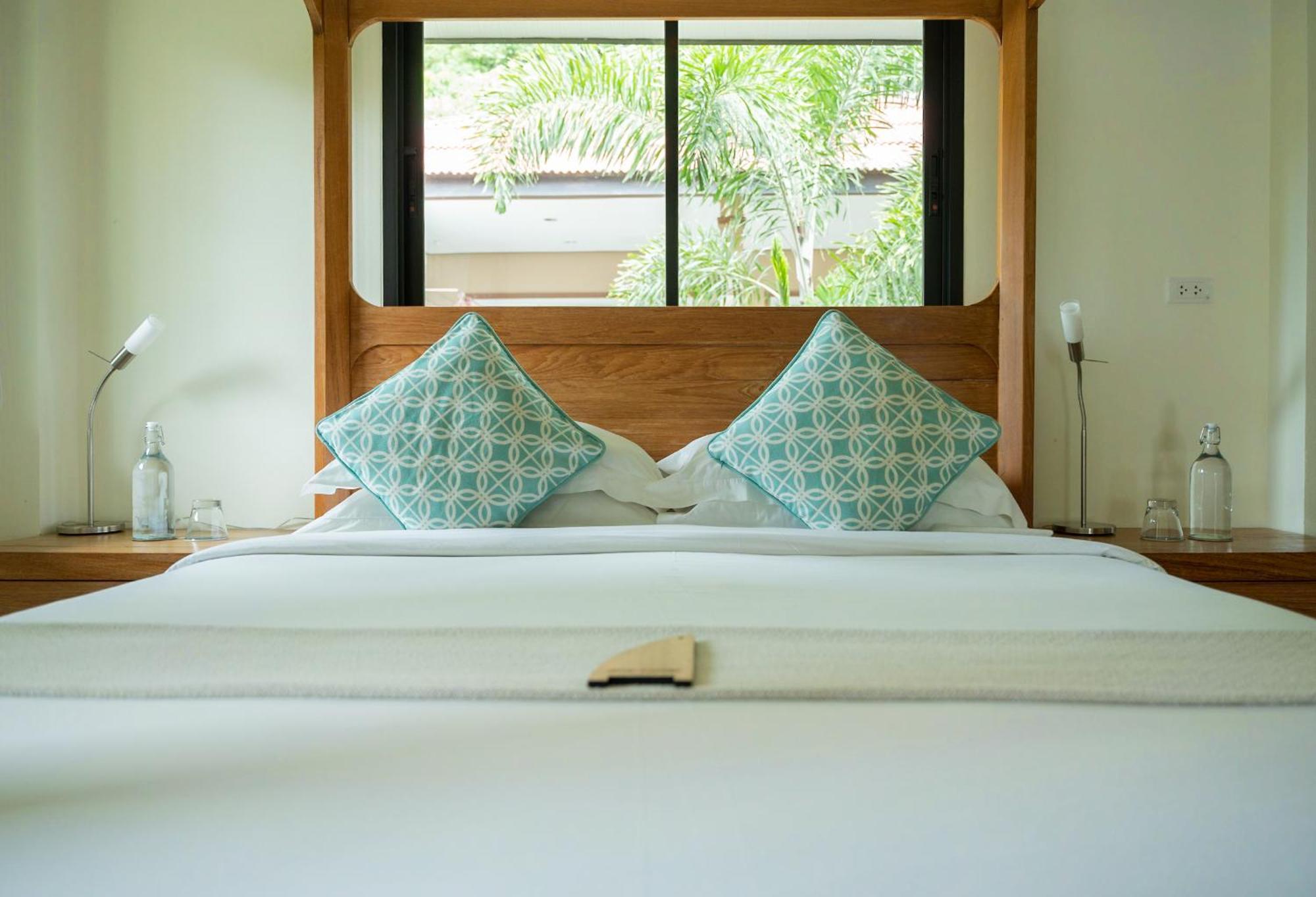 The Cove Hotel Panwa Beach Exterior foto