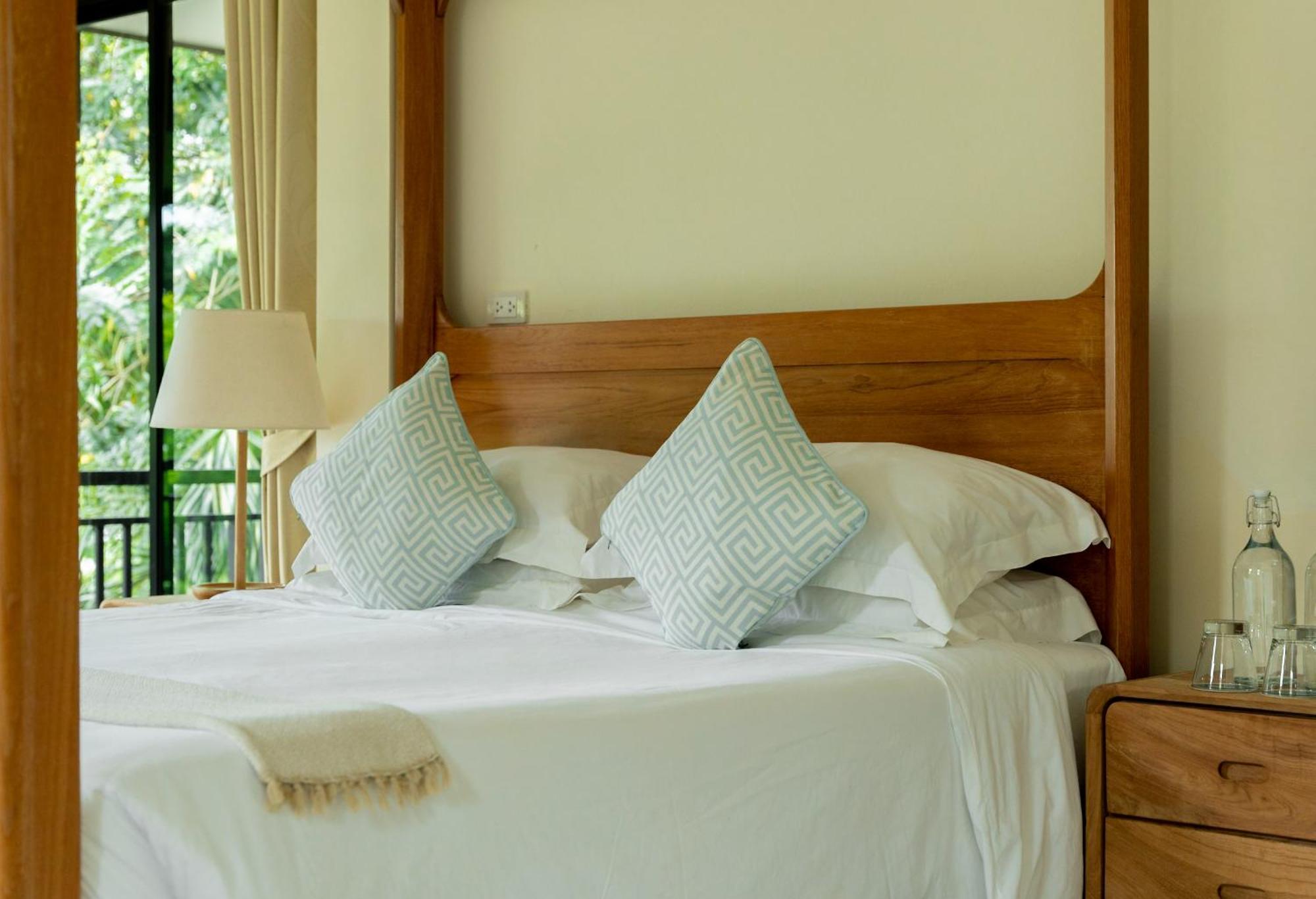 The Cove Hotel Panwa Beach Exterior foto